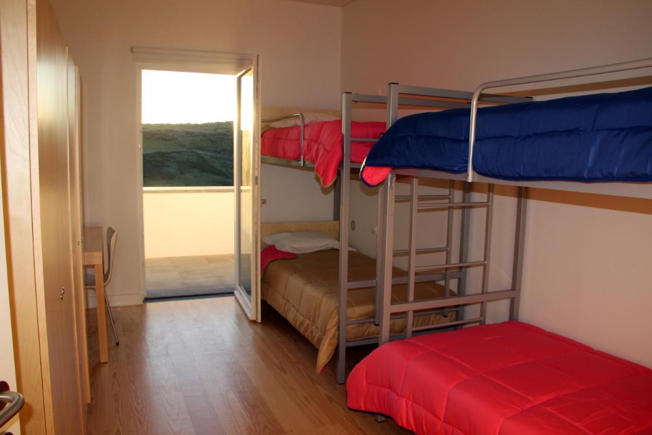Azores Youth Hostels - Santa Maria ヴィラ・ド・ポルト エクステリア 写真